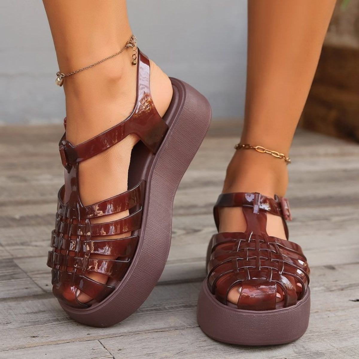 Deddie Platform Sandals