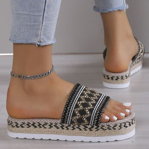 Juana Platform Sandals