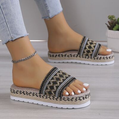 Juana Platform Sandals